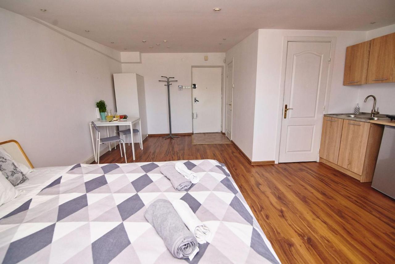 Regem Apartments Warynskiego Varşova Dış mekan fotoğraf